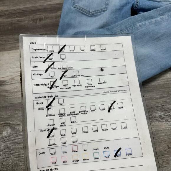 Levis 501 Light Wash Blue Mens 30x31 Straight Leg Button Fly Denim Jeans Red Tab - Picture 10 of 14